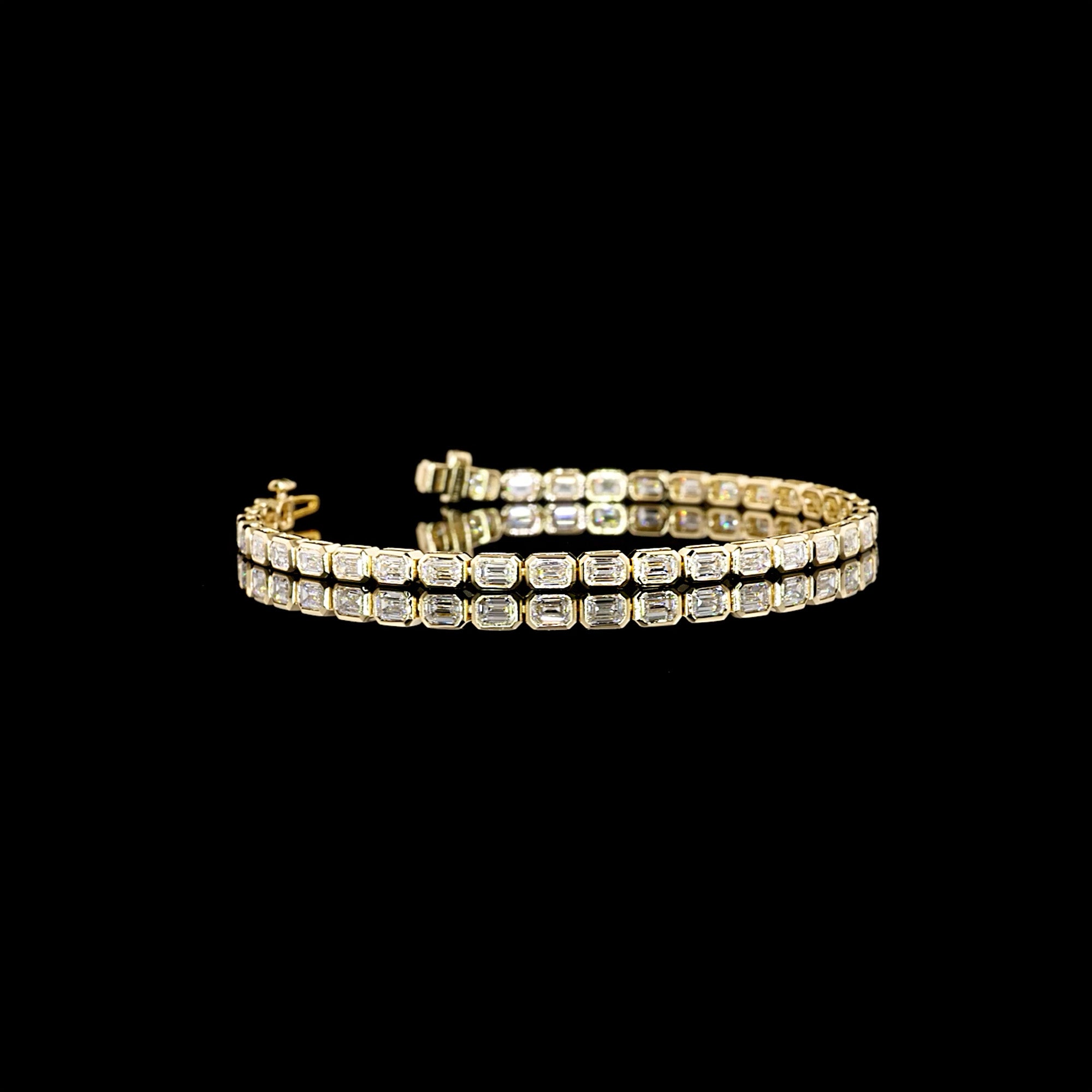 Bezel Emerald Lab Diamond Tennis Bracelet in Yellow Gold